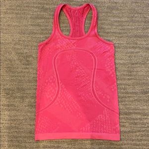 Lululemon swiftly tank